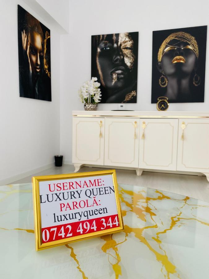 קאמפולונג מולדובנסק Luxury Queen מראה חיצוני תמונה